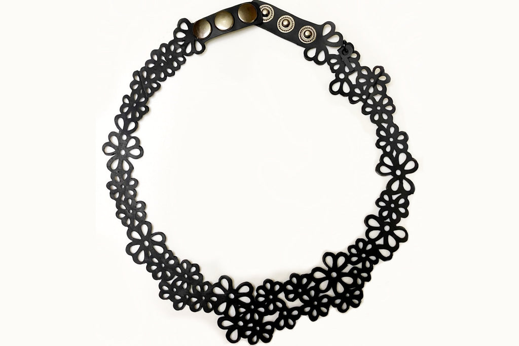 Necklace - Daisy Flower - necklace - PURNAMA